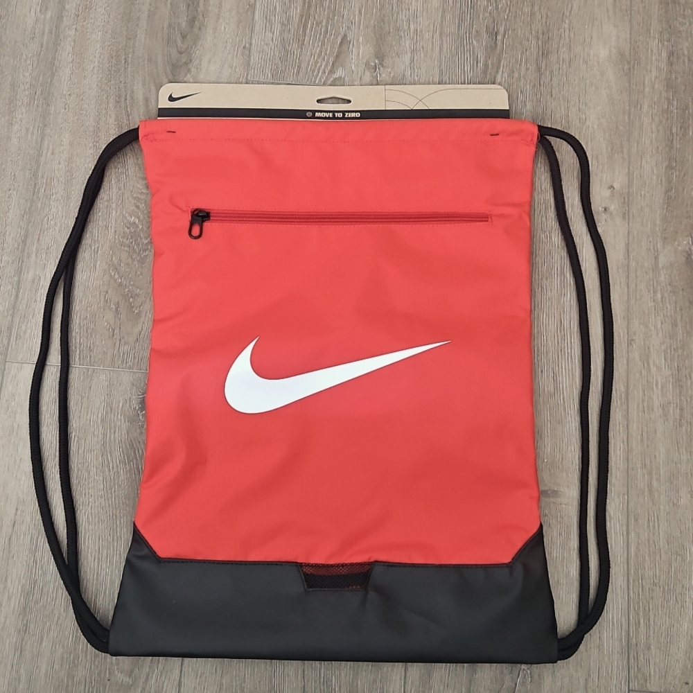 Nike red/black drawstring bag